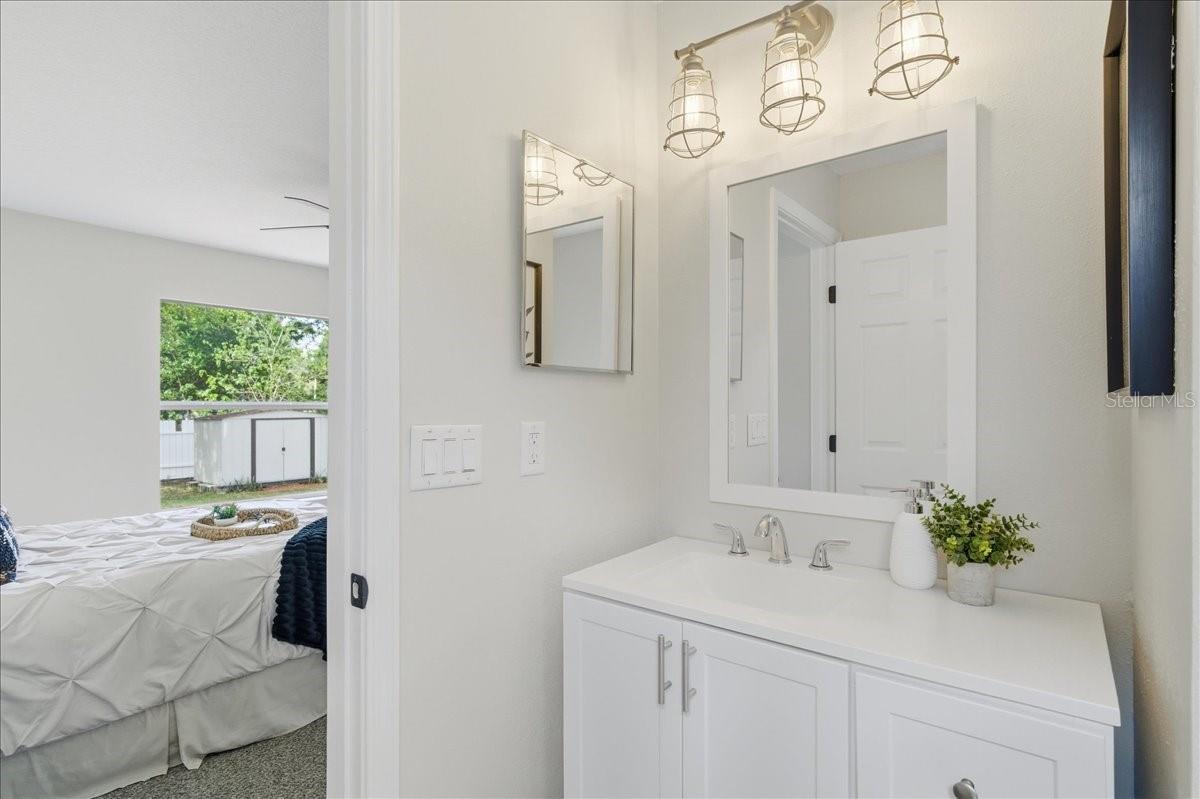 4007 E MILLER AVE, TAMPA, FL, 33617