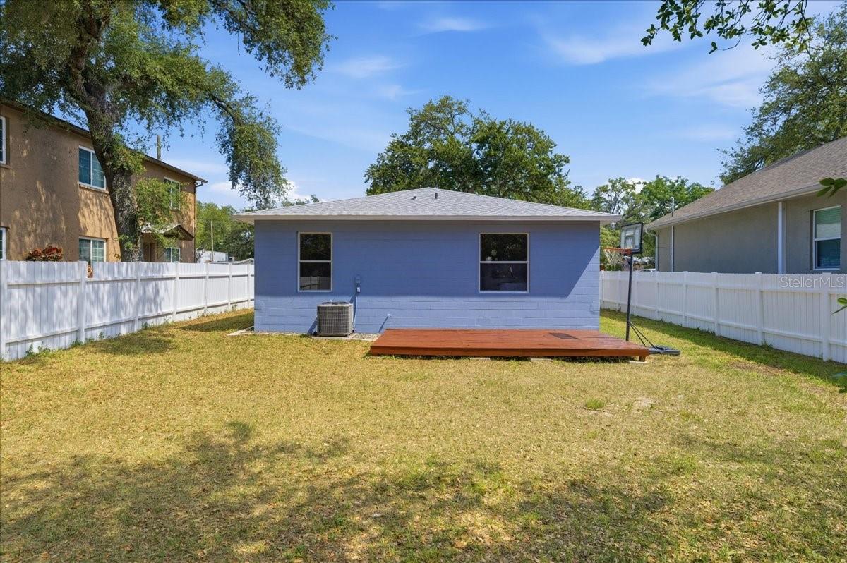 4007 E MILLER AVE, TAMPA, FL, 33617