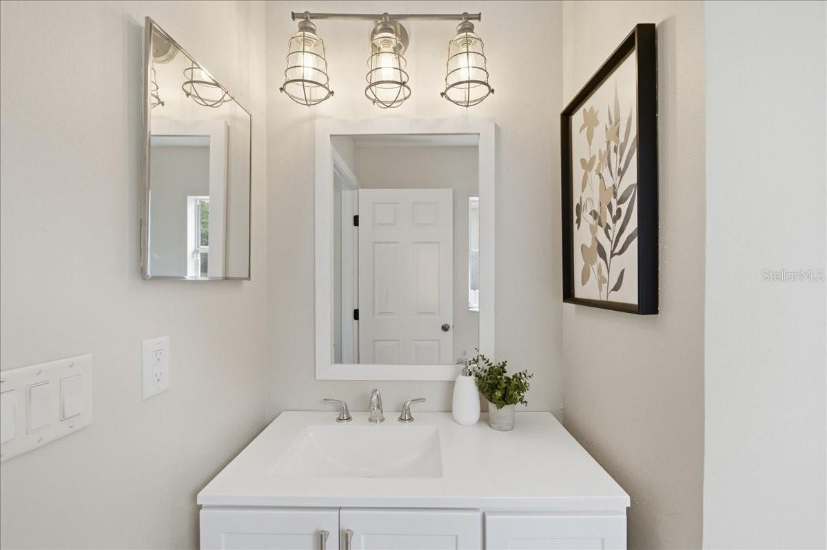 4007 E MILLER AVE, TAMPA, FL, 33617