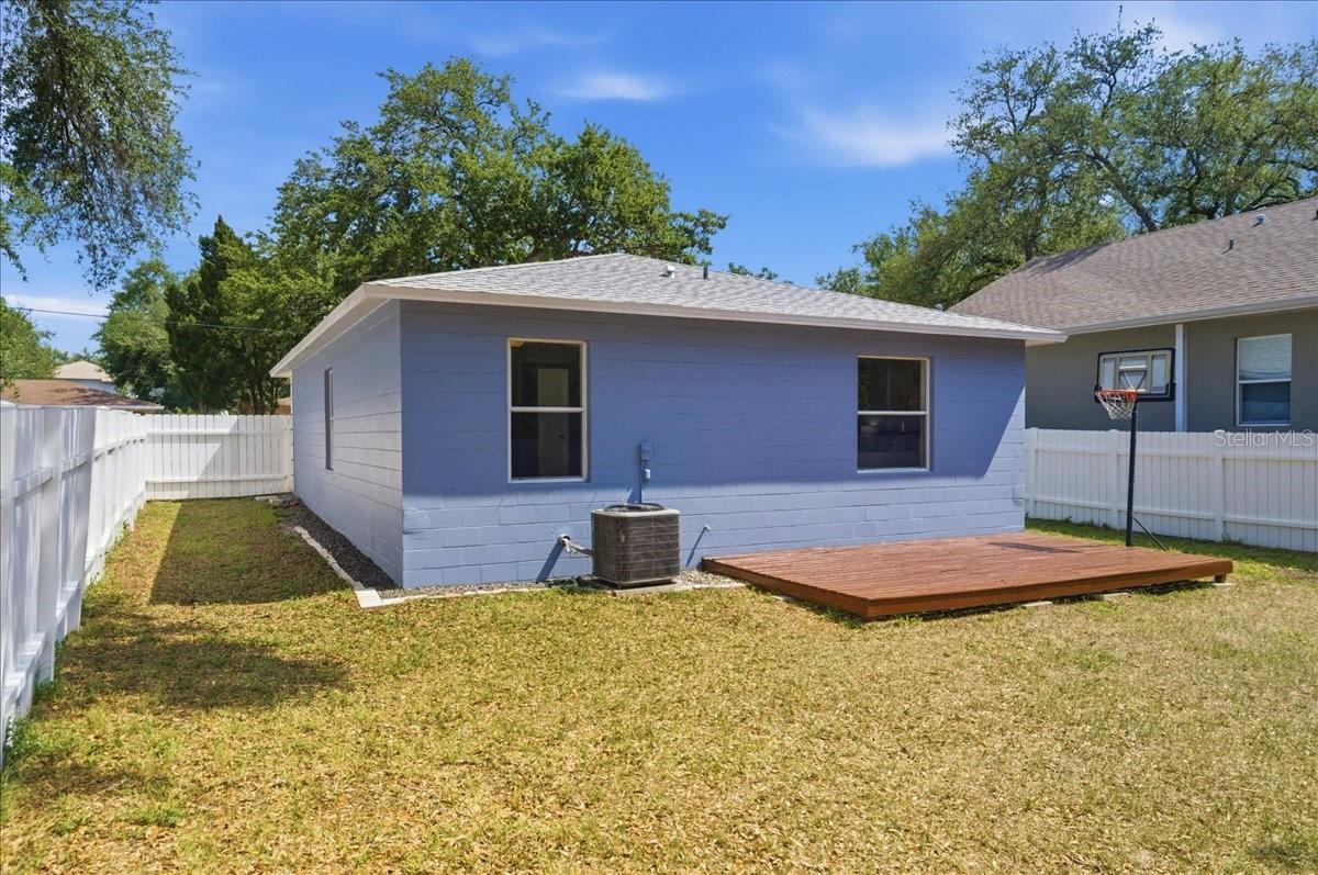 4007 E MILLER AVE, TAMPA, FL, 33617