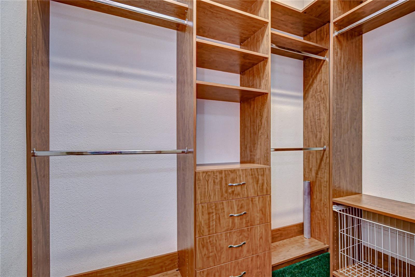 4505 BLOOMSBURY CT, TAMPA, FL, 33624