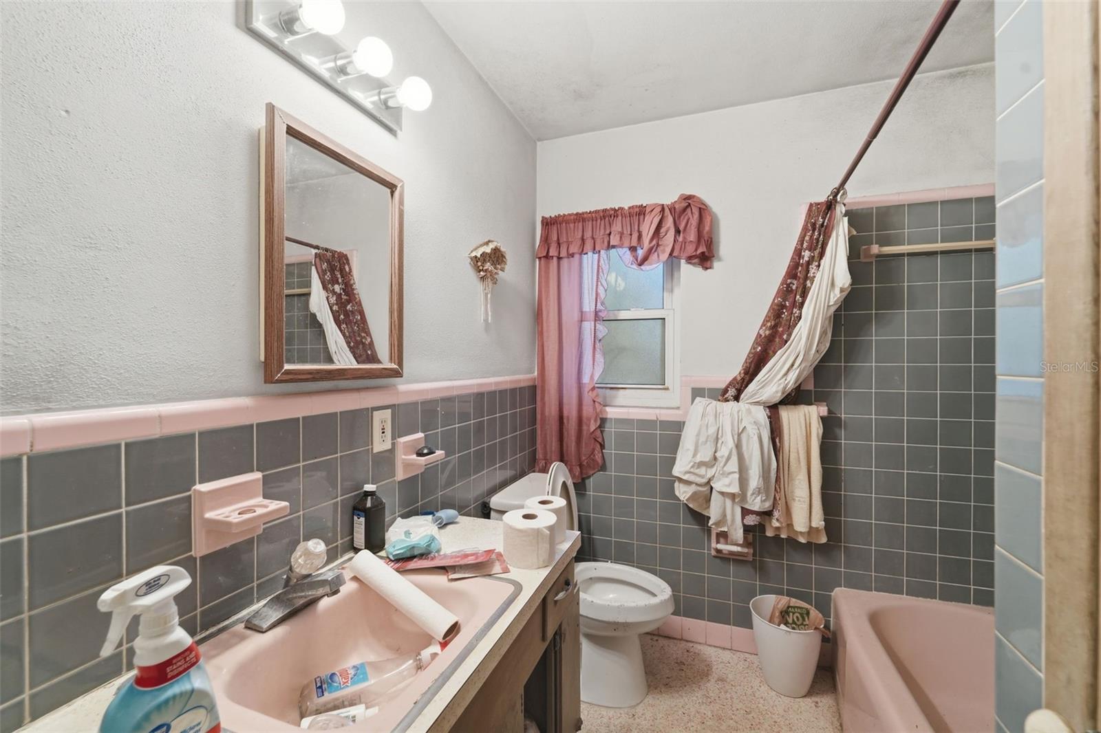 209 PLAZA OVAL, CASSELBERRY, FL, 32707