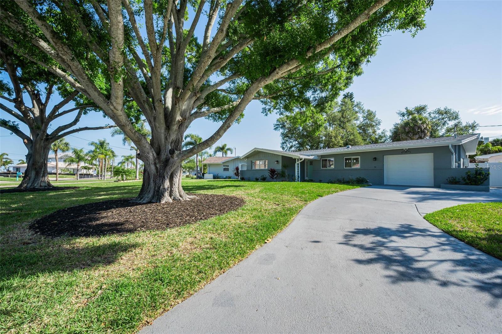 94 NICHOLAS DR, DUNEDIN, FL, 34698