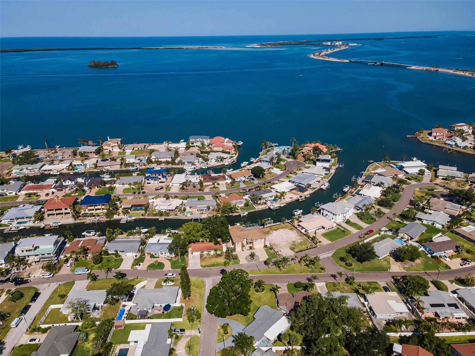 94 NICHOLAS DR, DUNEDIN, FL, 34698