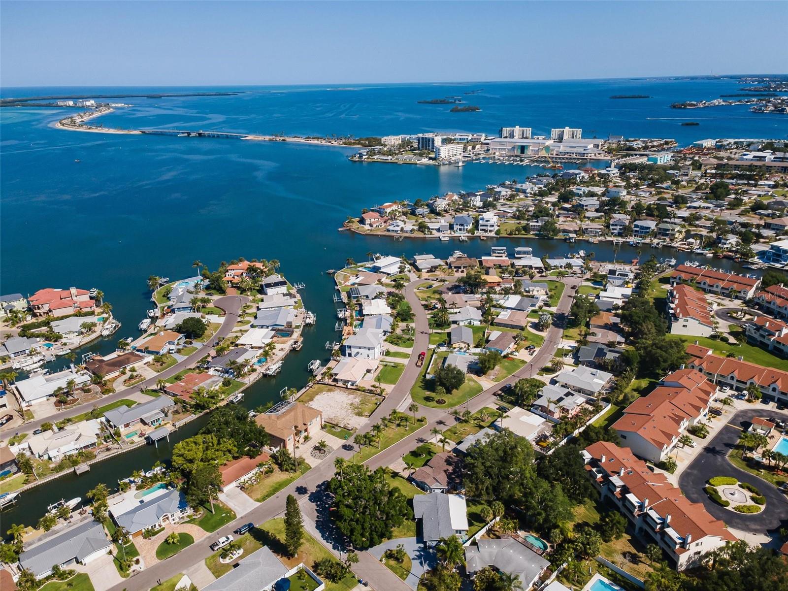 94 NICHOLAS DR, DUNEDIN, FL, 34698