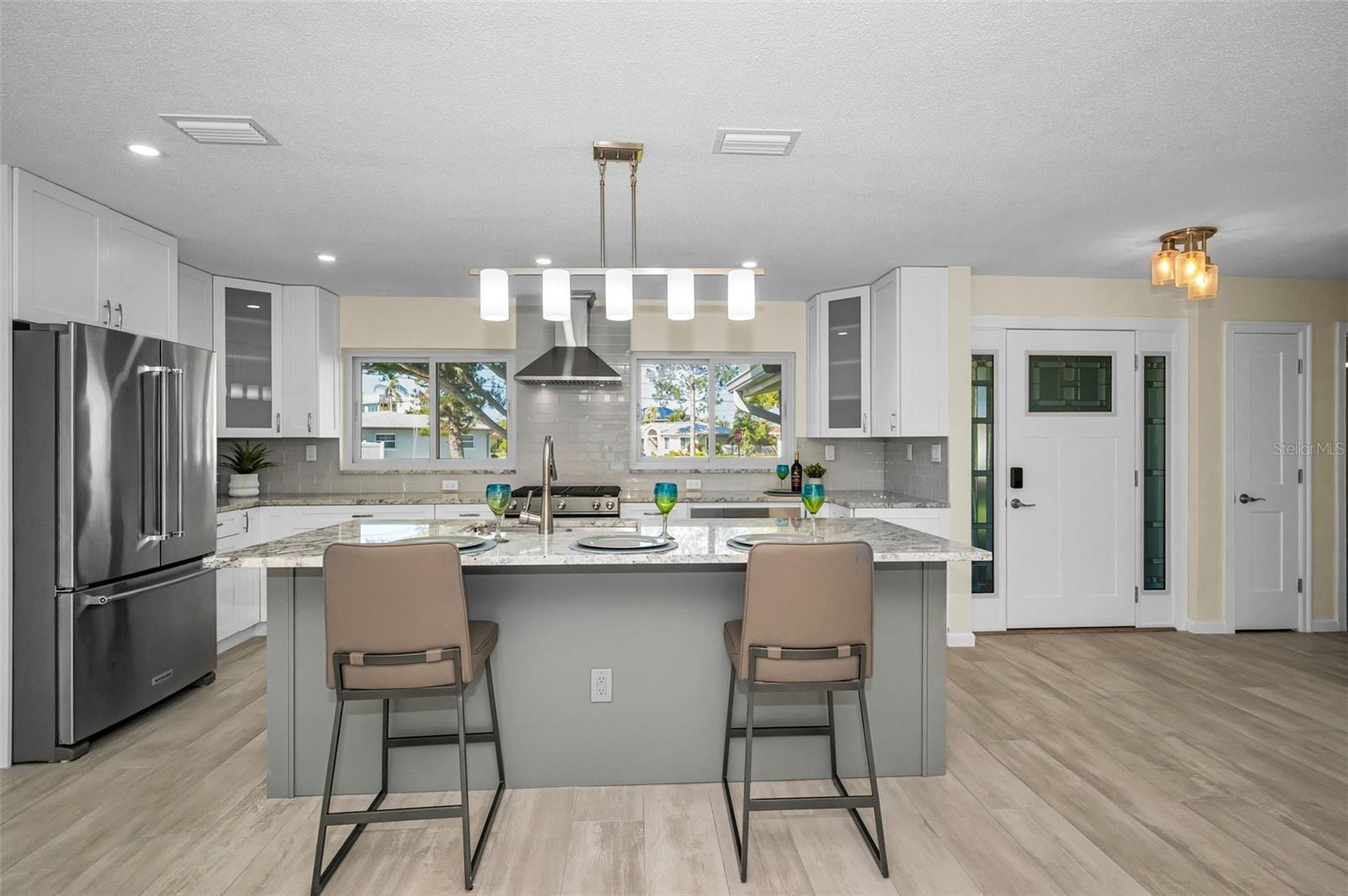 94 NICHOLAS DR, DUNEDIN, FL, 34698