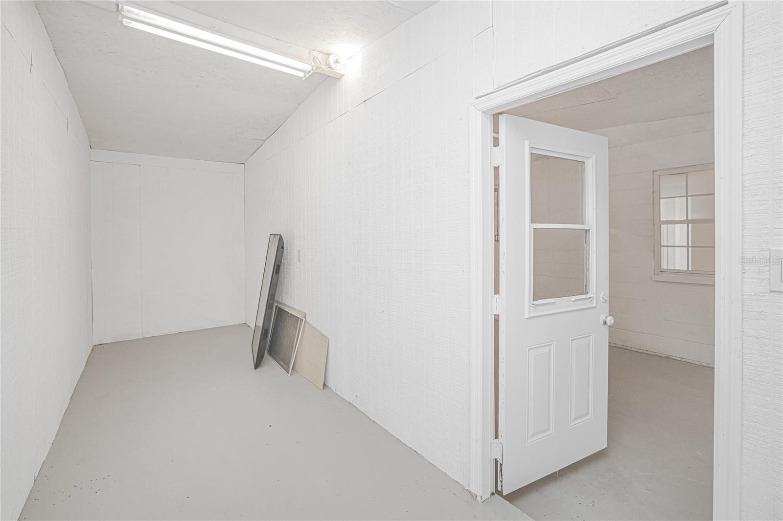 203 WATERWAY CIR NE, PORT CHARLOTTE, FL, 33952