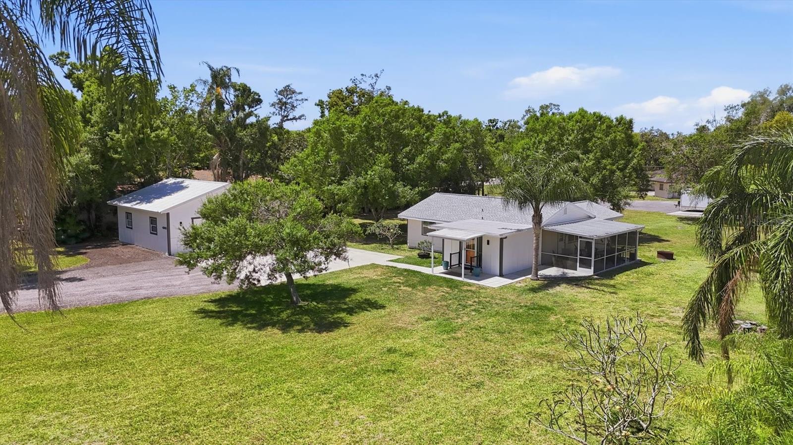 4300 EASTERN PKWY, SARASOTA, FL, 34233