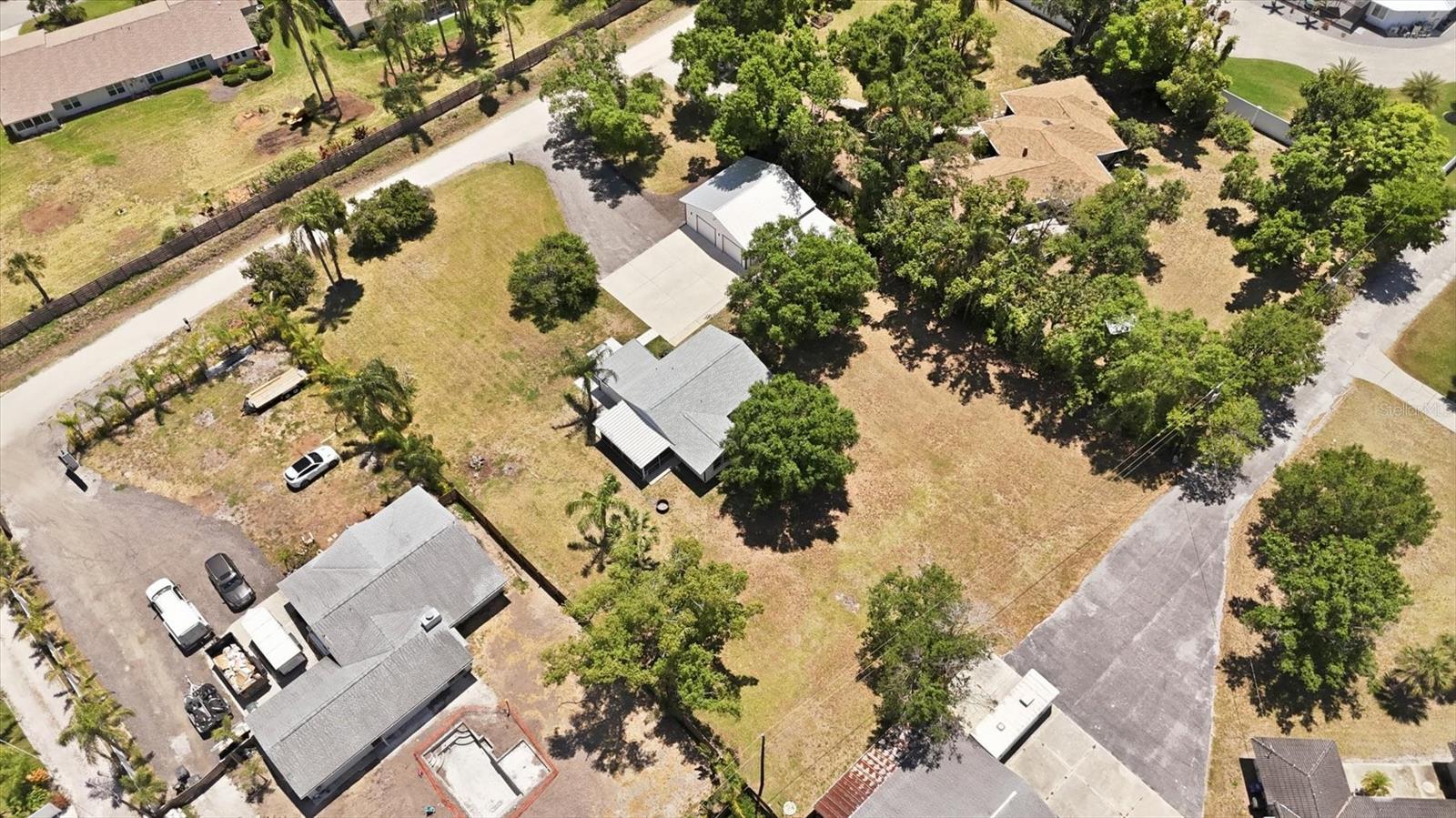 4300 EASTERN PKWY, SARASOTA, FL, 34233