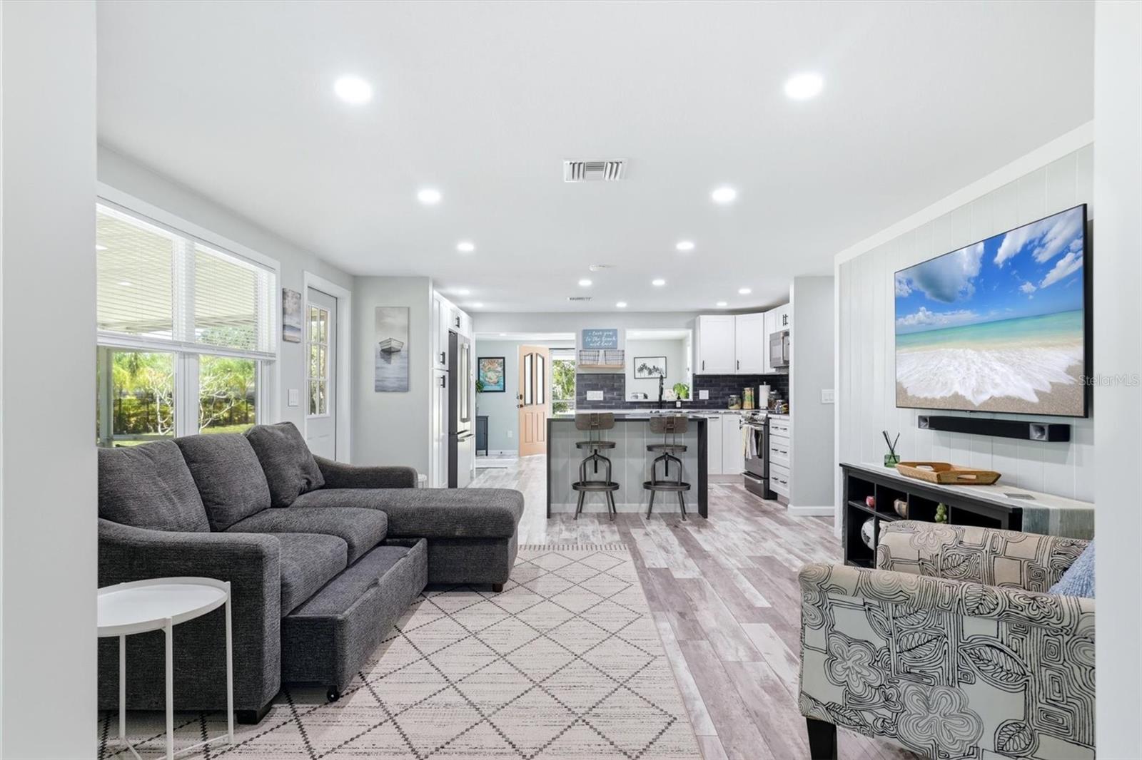 4300 EASTERN PKWY, SARASOTA, FL, 34233