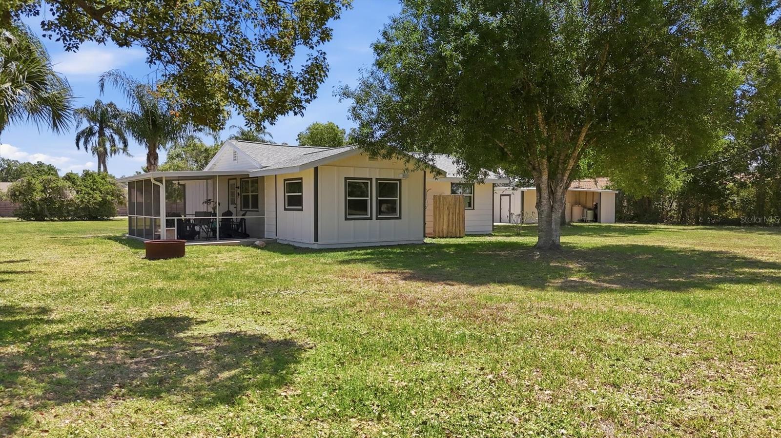 4300 EASTERN PKWY, SARASOTA, FL, 34233