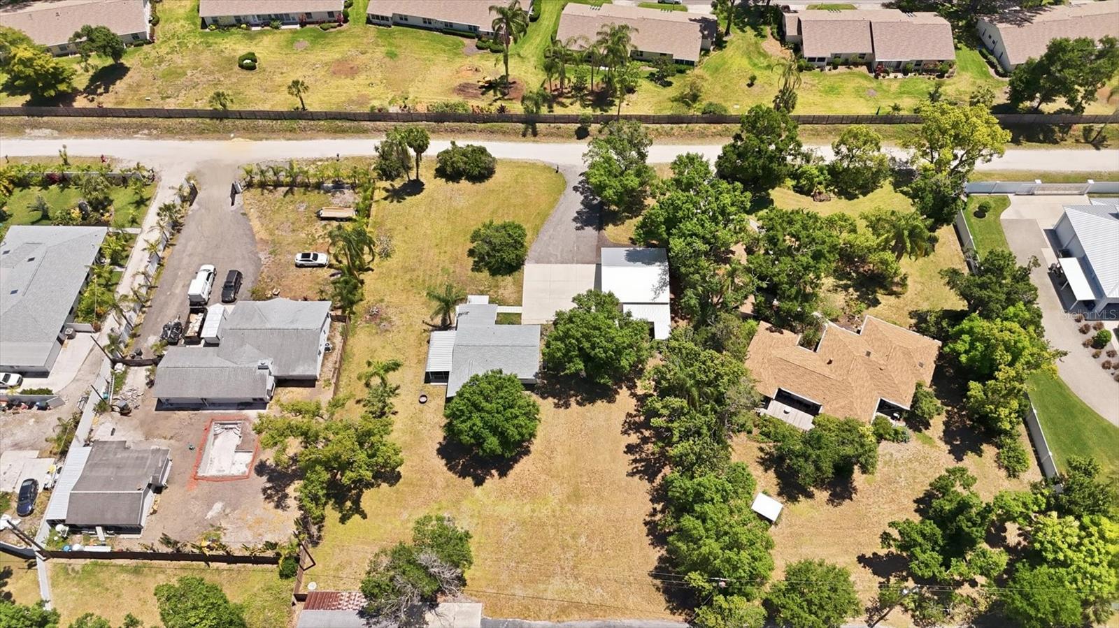 4300 EASTERN PKWY, SARASOTA, FL, 34233
