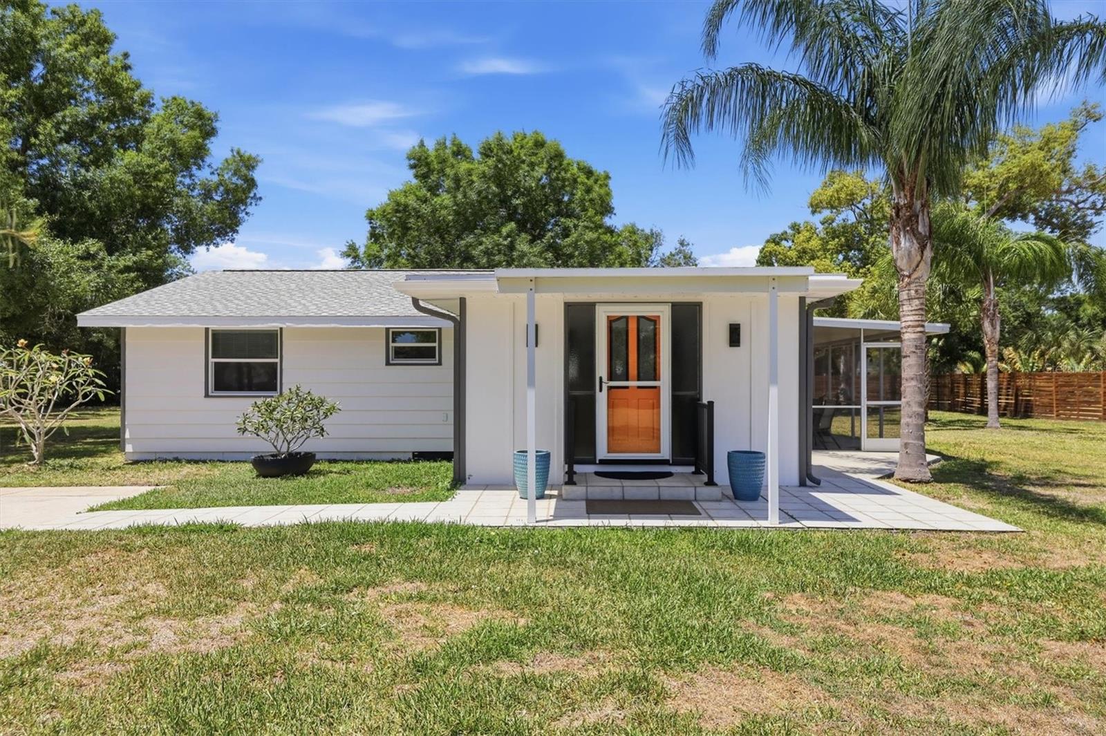 4300 EASTERN PKWY, SARASOTA, FL, 34233