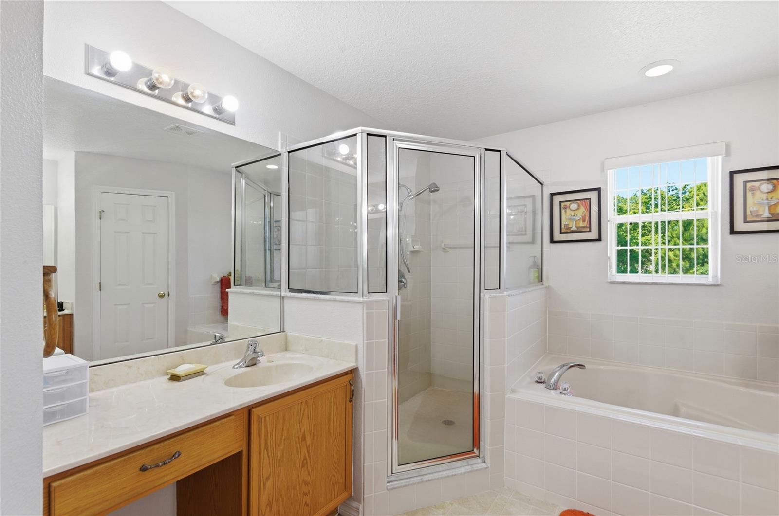 27 INCONNU DR, KISSIMMEE, FL, 34759