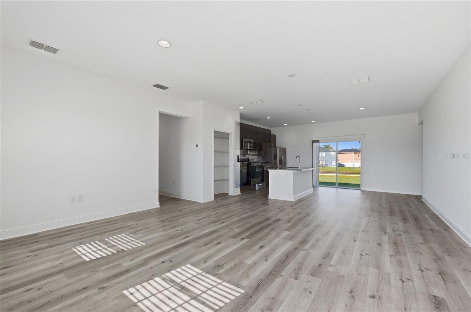 105 CIMARRON LN, KISSIMMEE, FL, 34759