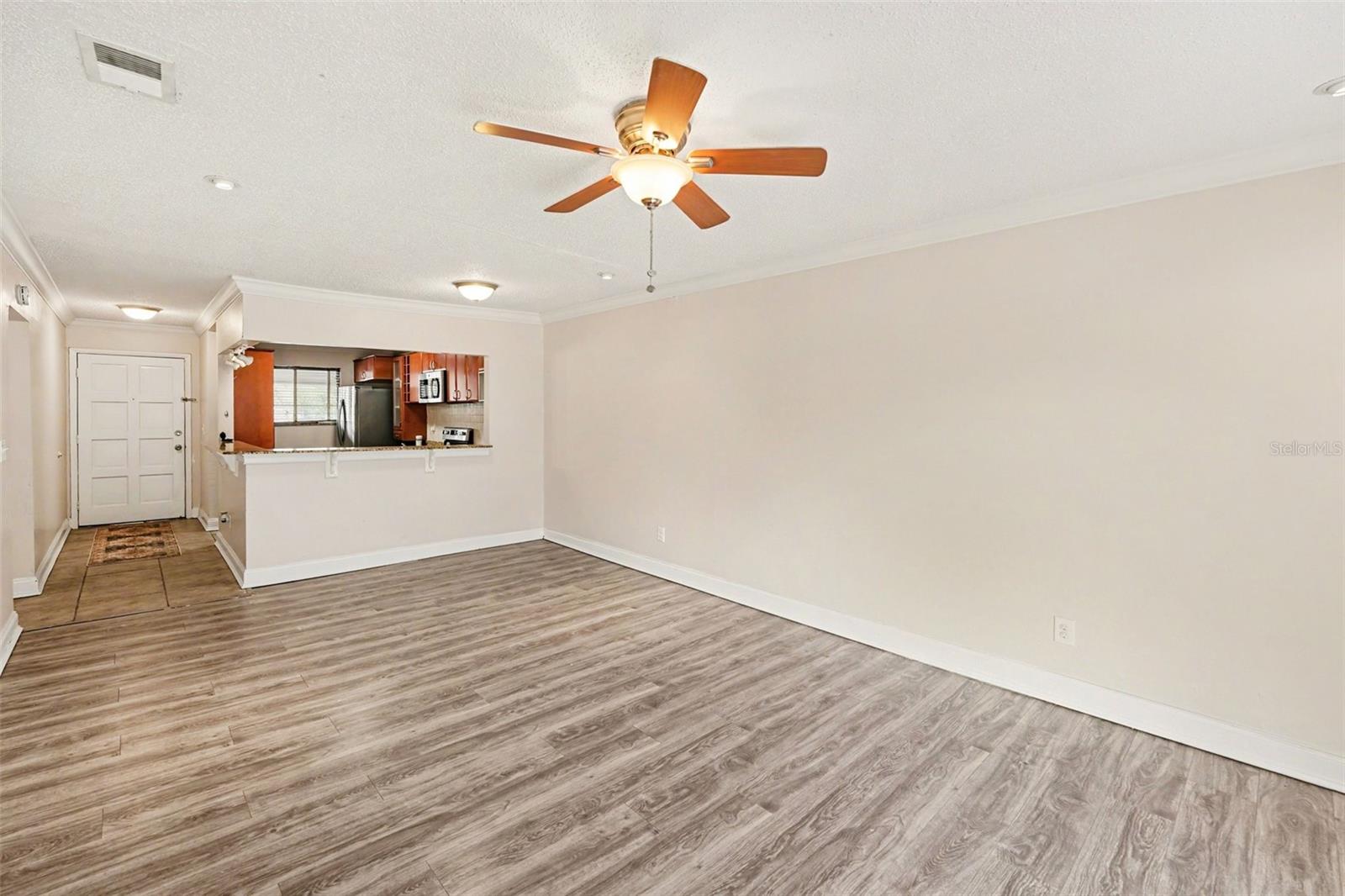 6334 NEWTOWN CIR #34B3, TAMPA, FL, 33615