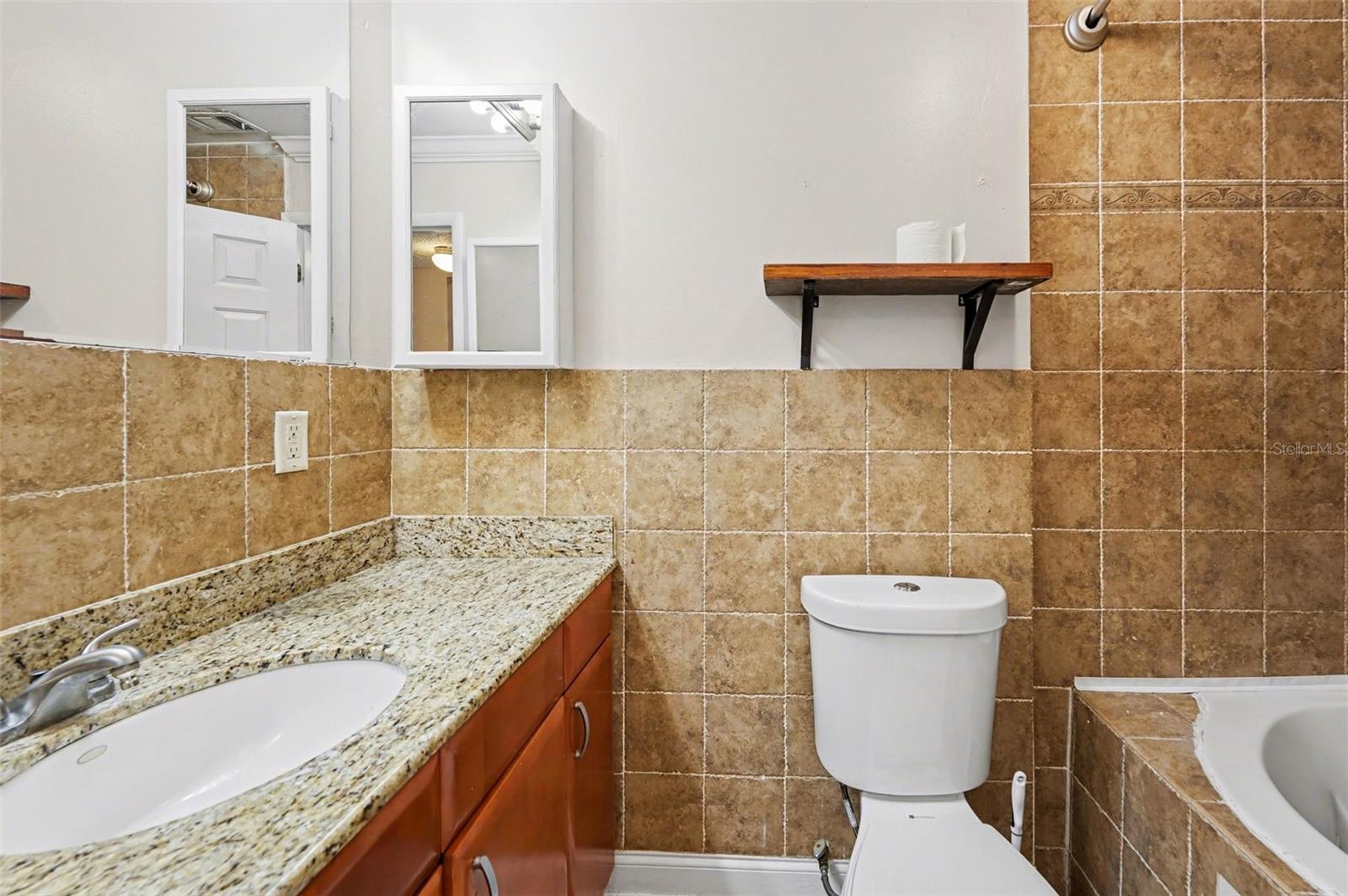 6334 NEWTOWN CIR #34B3, TAMPA, FL, 33615