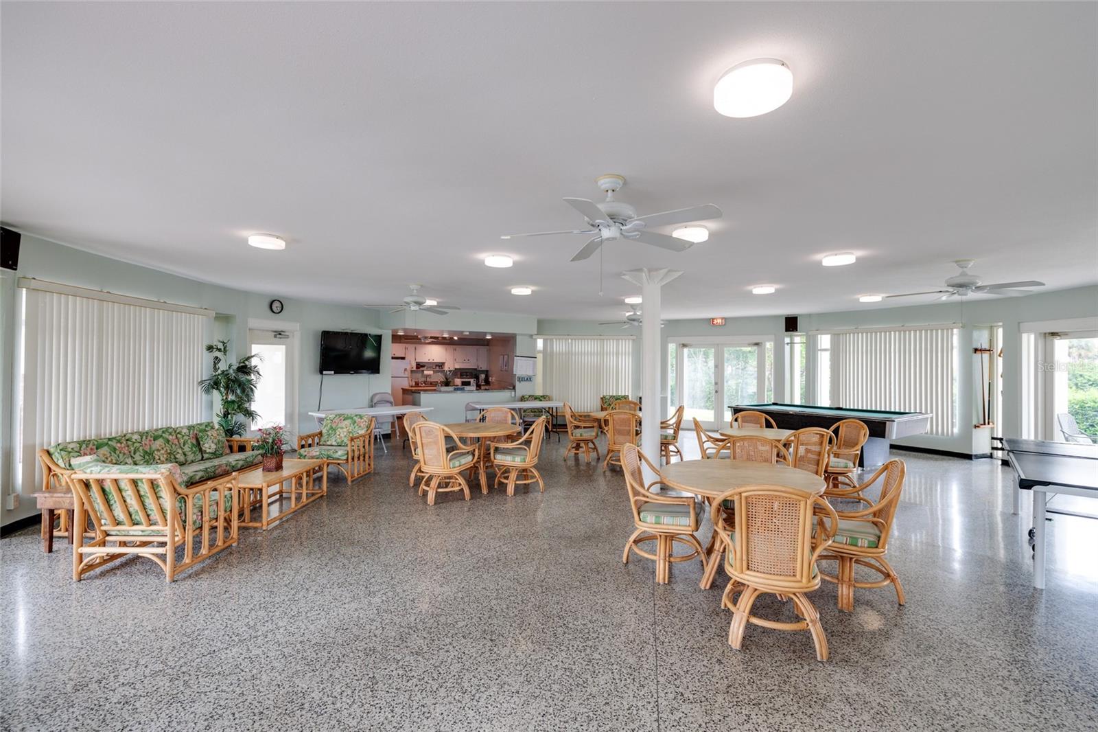 4550 OVERLOOK DR NE #154, ST PETERSBURG, FL, 33703