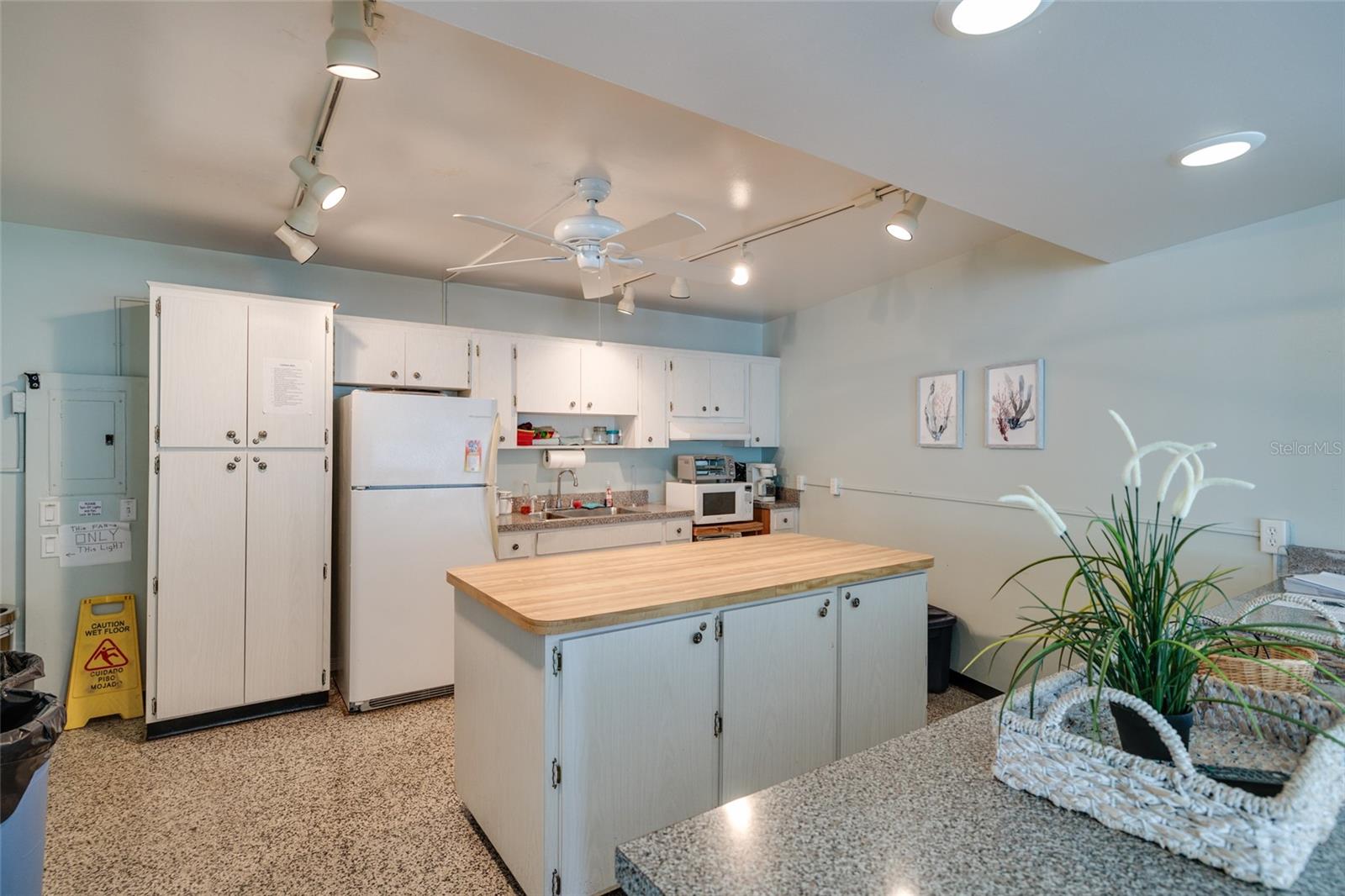 4550 OVERLOOK DR NE #154, ST PETERSBURG, FL, 33703