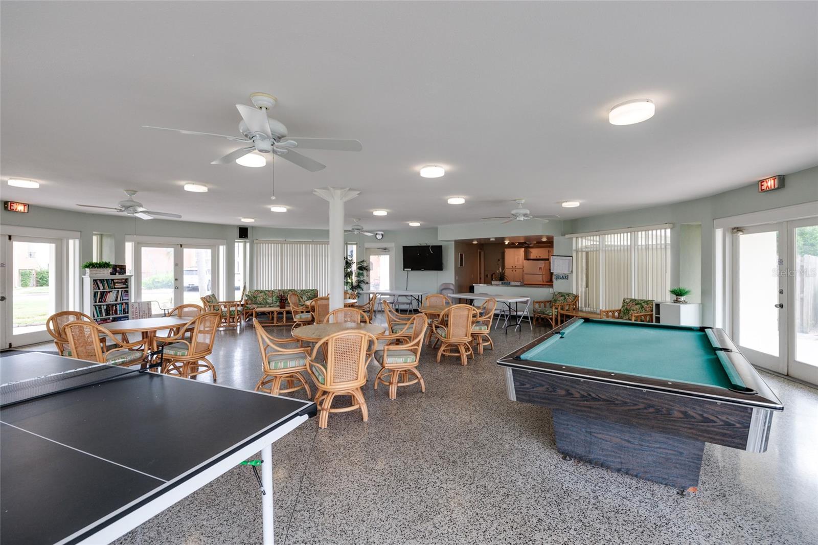 4550 OVERLOOK DR NE #154, ST PETERSBURG, FL, 33703