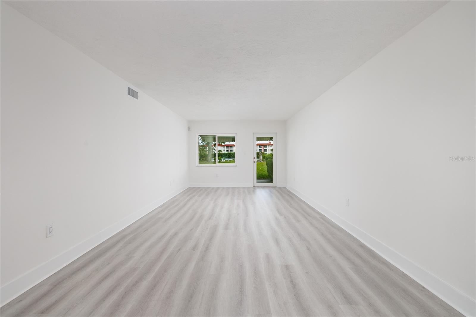 4550 OVERLOOK DR NE #154, ST PETERSBURG, FL, 33703