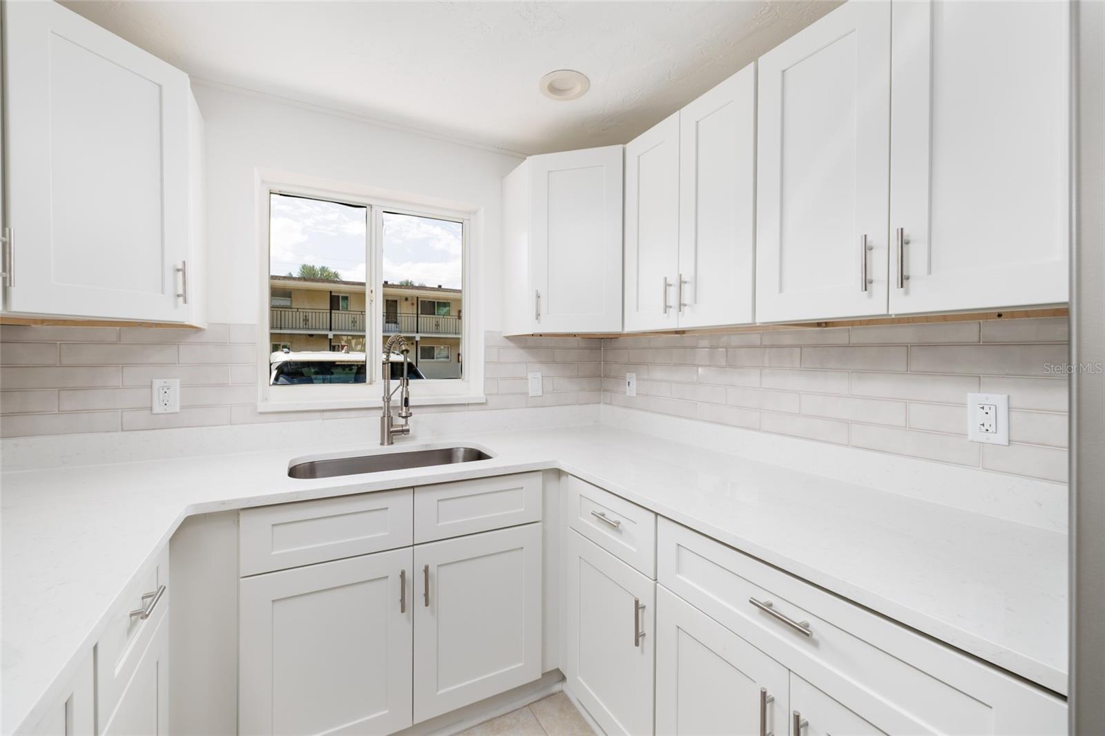 4550 OVERLOOK DR NE #154, ST PETERSBURG, FL, 33703