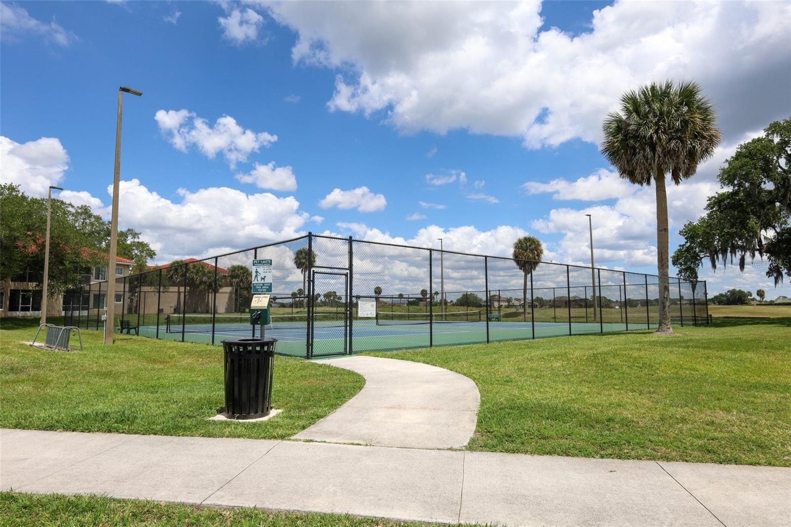 2106 THE OAKS BLVD, KISSIMMEE, FL, 34746