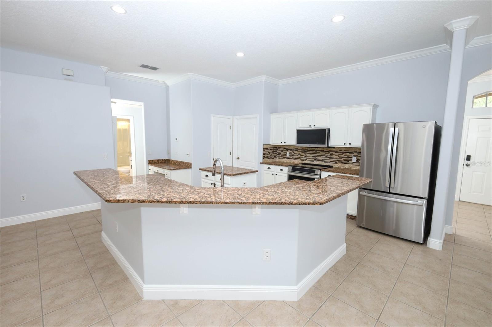 2106 THE OAKS BLVD, KISSIMMEE, FL, 34746