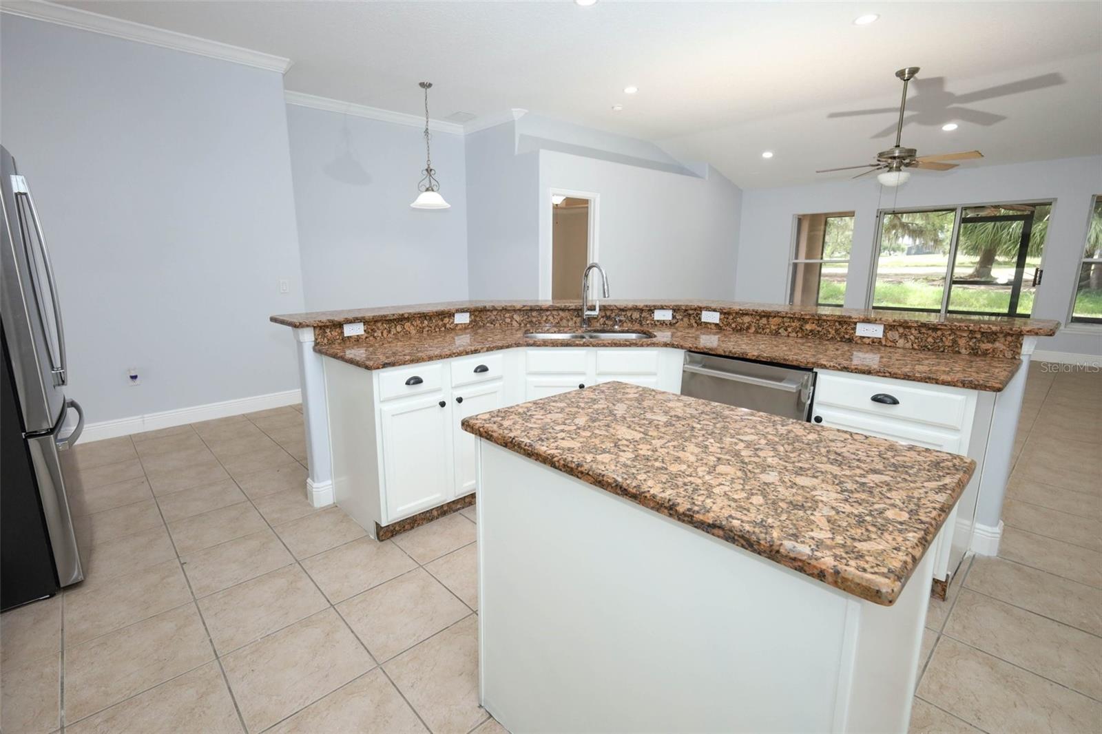 2106 THE OAKS BLVD, KISSIMMEE, FL, 34746