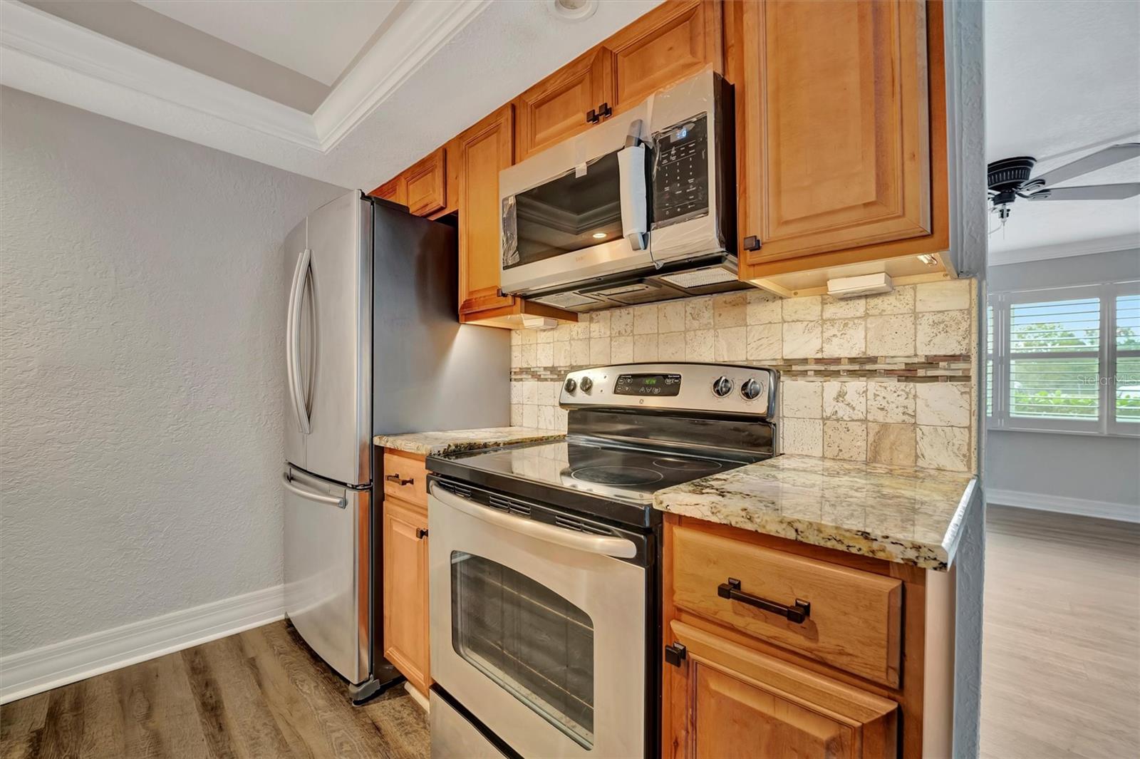 5800 HOLLYWOOD BLVD #115, SARASOTA, FL, 34231