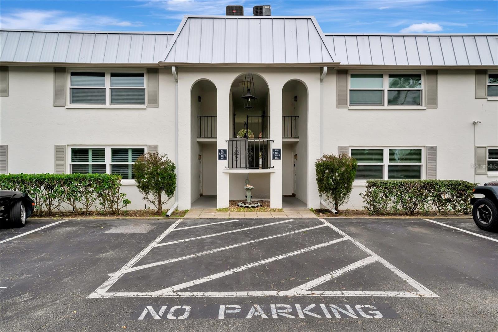 5800 HOLLYWOOD BLVD #115, SARASOTA, FL, 34231