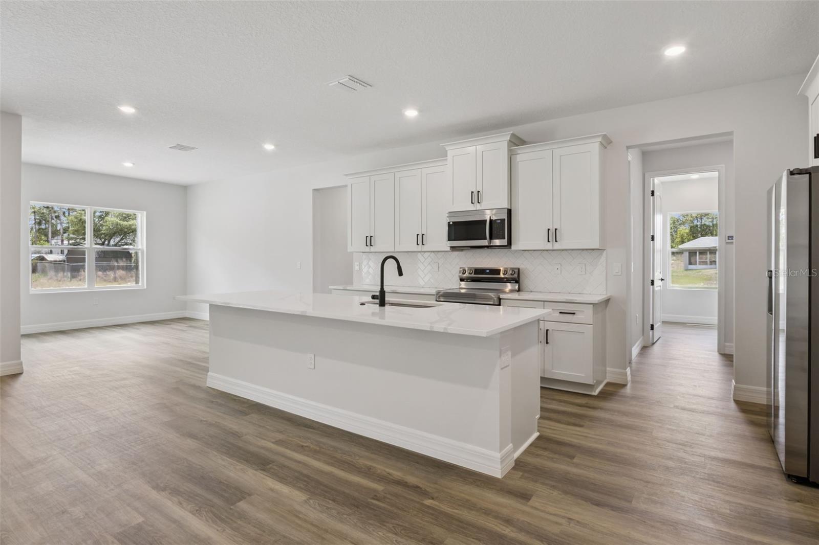 568 MARION OAKS TRL, OCALA, FL, 34473