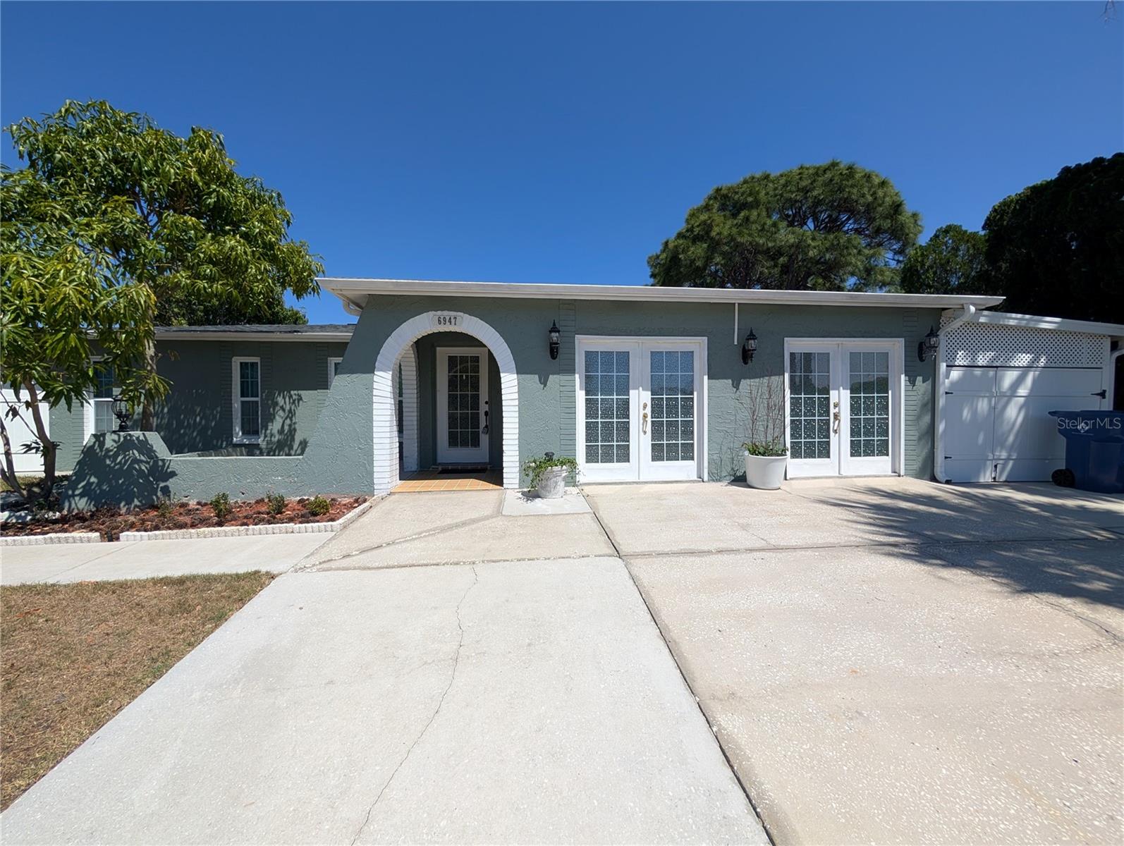 6947 BOTTLE BRUSH DR, PORT RICHEY, FL, 34668