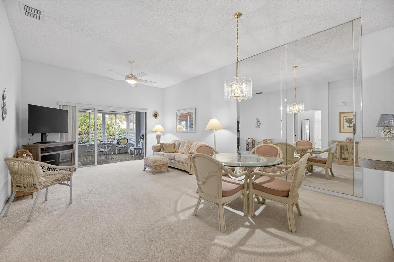 1012 RADISON AVE #12, SUN CITY CENTER, FL, 33573