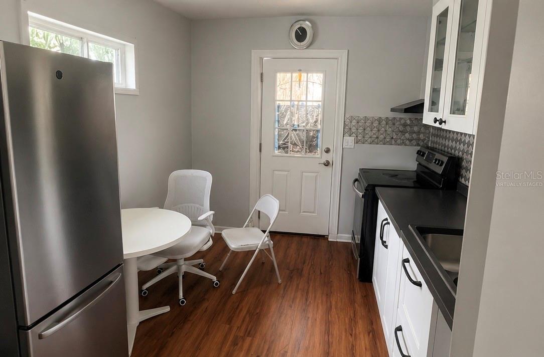 IRVINTON HEIGHTS, TAMPA, FL, 33604