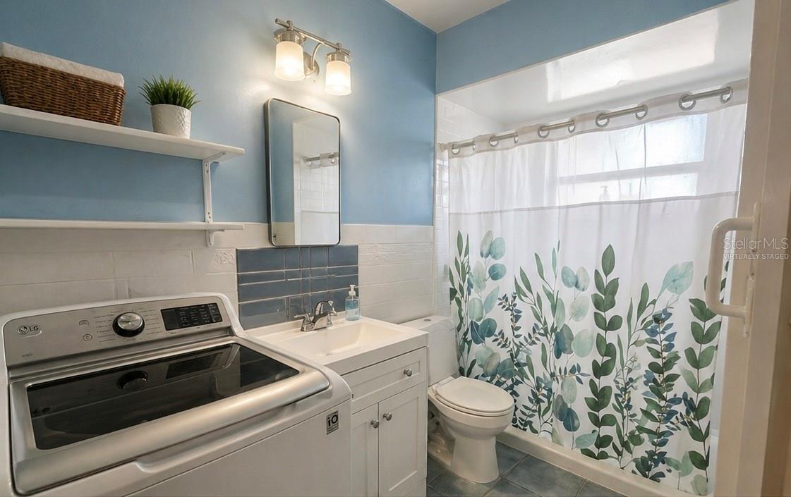 IRVINTON HEIGHTS, TAMPA, FL, 33604