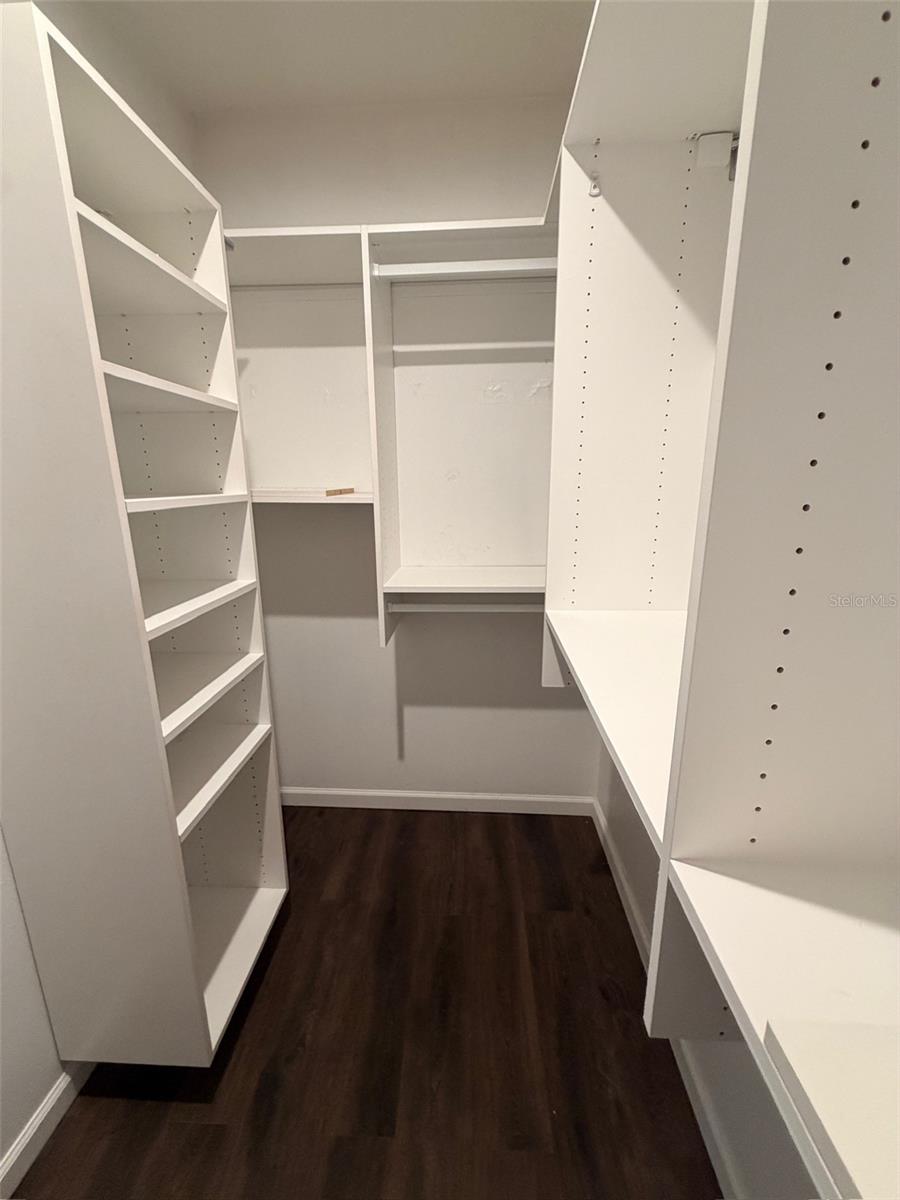 554 EAGLE LANDING BLVD, WINTER HAVEN, FL, 33880