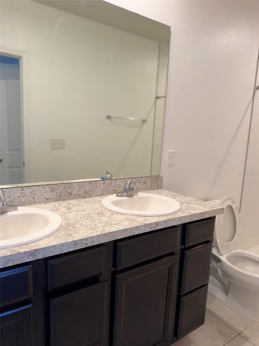 554 EAGLE LANDING BLVD, WINTER HAVEN, FL, 33880