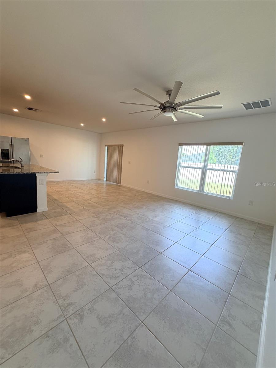 554 EAGLE LANDING BLVD, WINTER HAVEN, FL, 33880