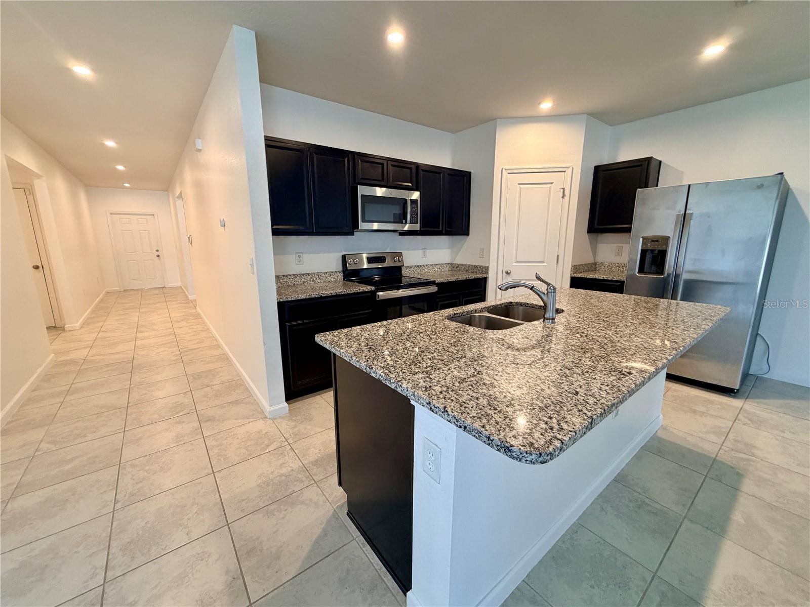 554 EAGLE LANDING BLVD, WINTER HAVEN, FL, 33880