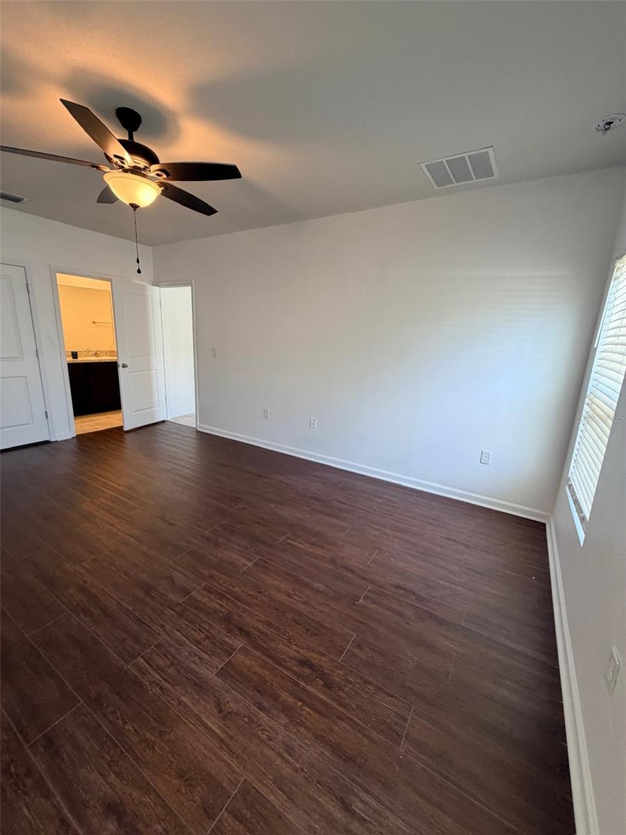 554 EAGLE LANDING BLVD, WINTER HAVEN, FL, 33880