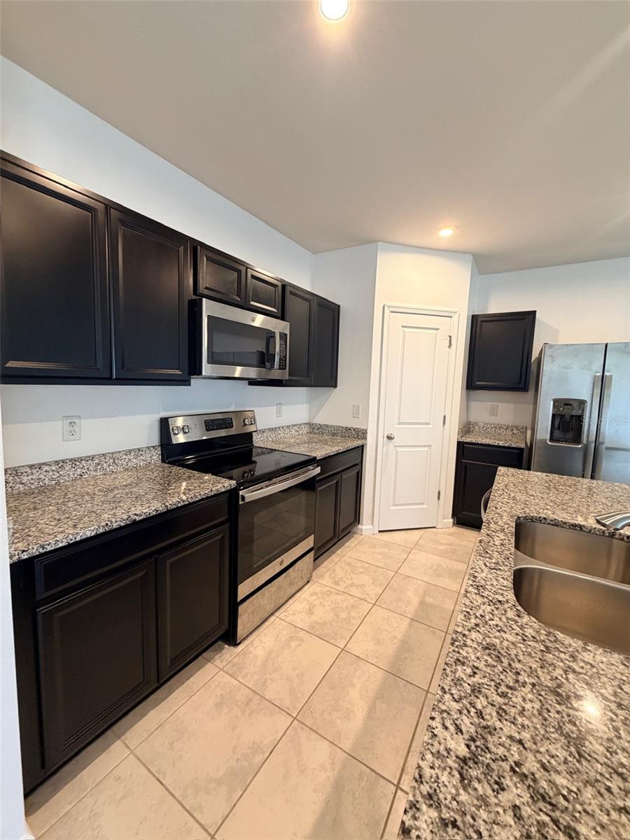 554 EAGLE LANDING BLVD, WINTER HAVEN, FL, 33880