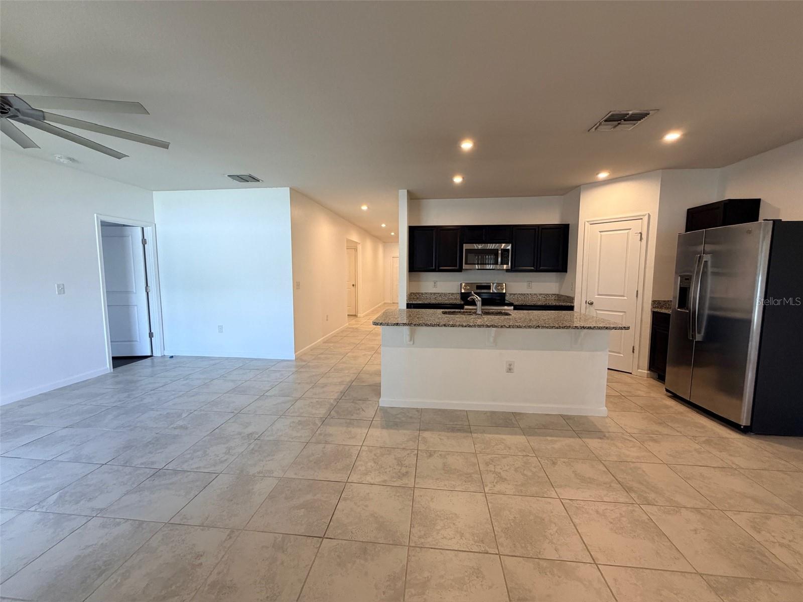 554 EAGLE LANDING BLVD, WINTER HAVEN, FL, 33880