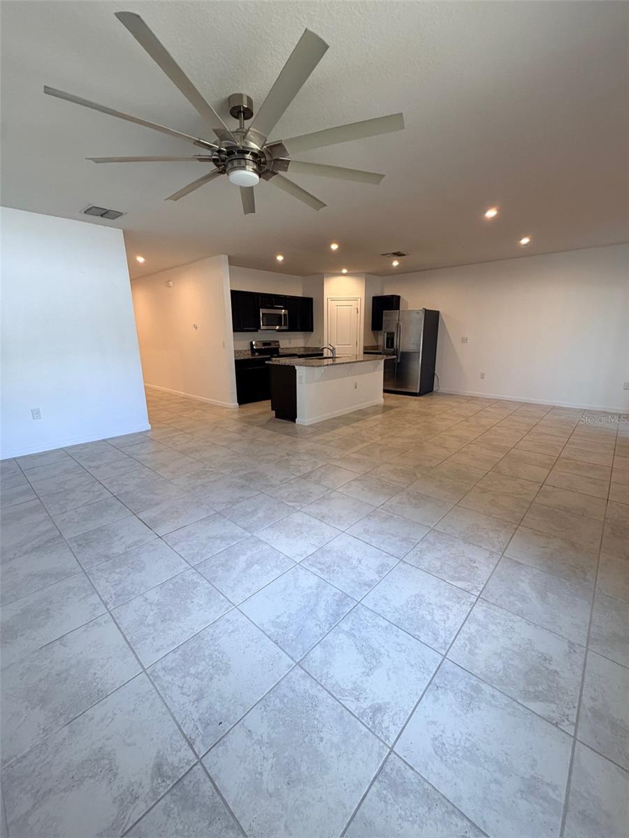 554 EAGLE LANDING BLVD, WINTER HAVEN, FL, 33880