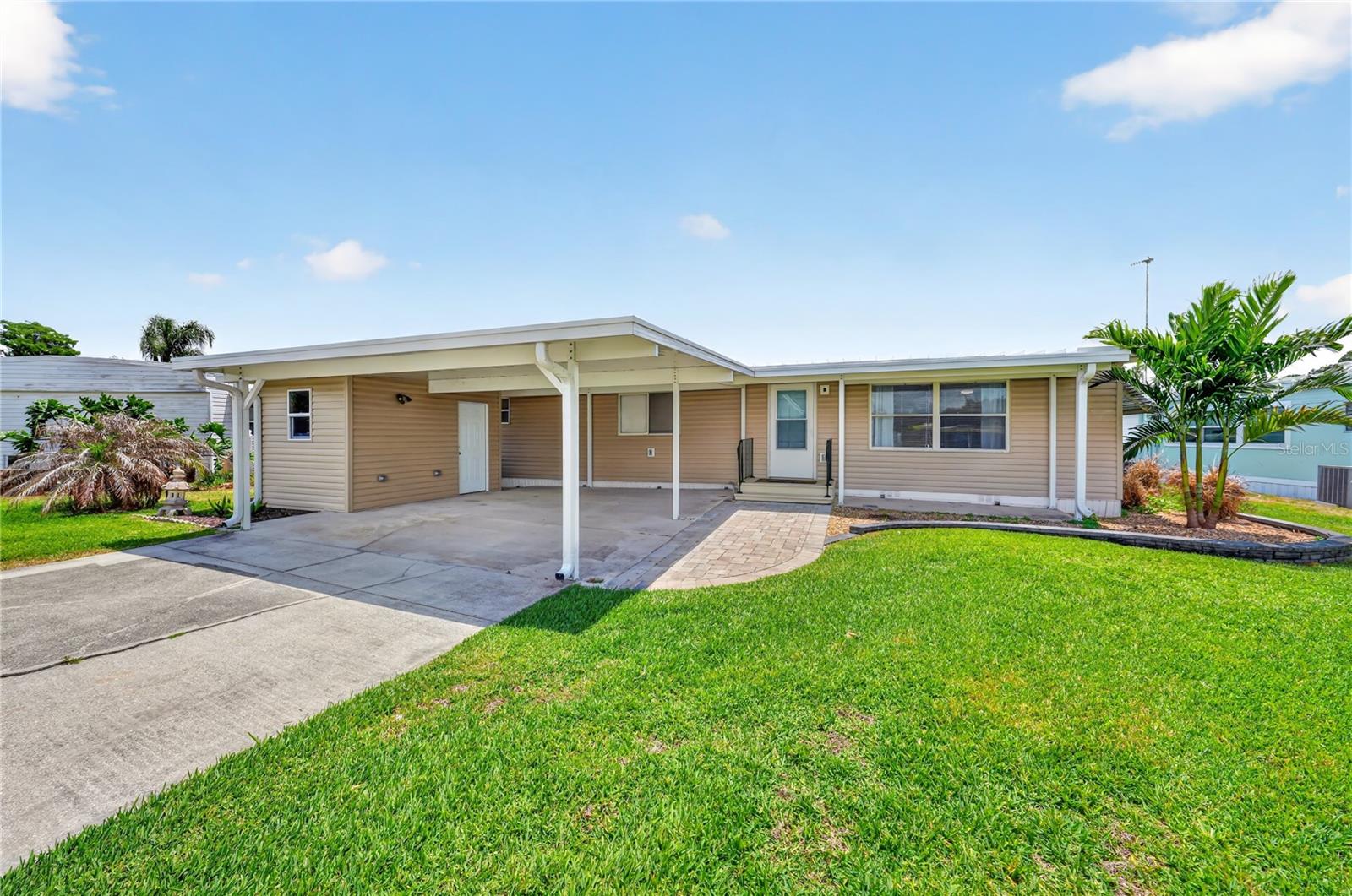 957 TODD WAY, TAVARES, FL, 32778