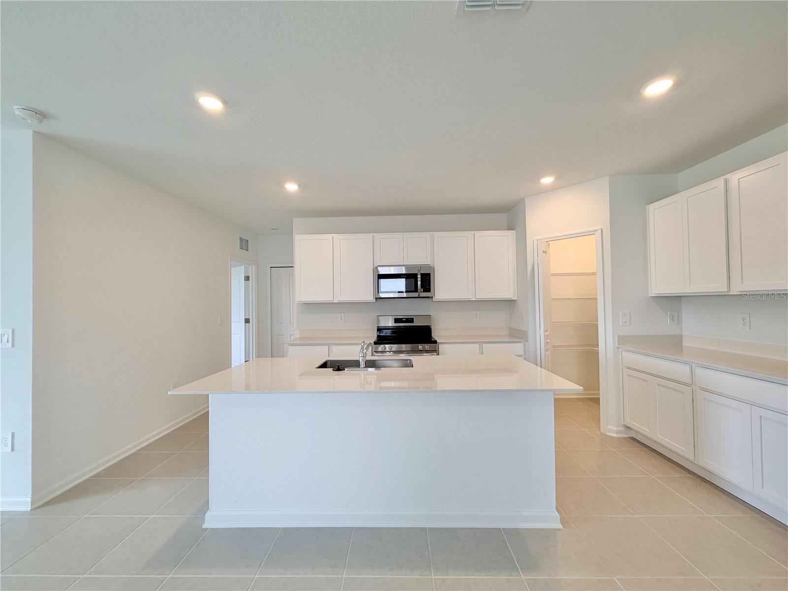 3623 HARDMAN DR, LAKE WALES, FL, 33853