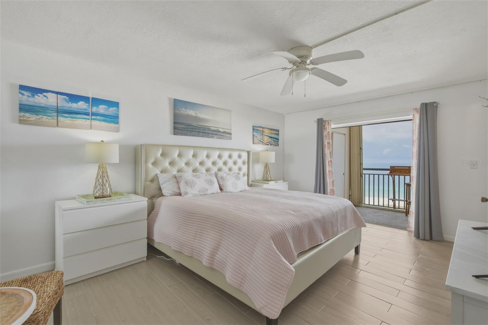 1270 GULF BLVD #1202, CLEARWATER BEACH, FL, 33767