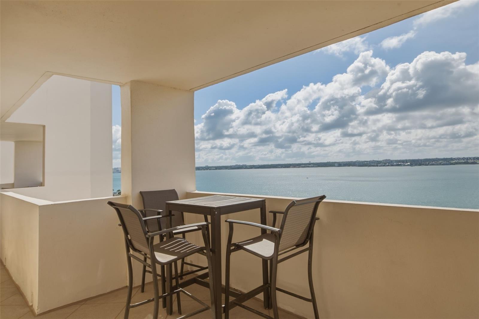 1270 GULF BLVD #1202, CLEARWATER BEACH, FL, 33767