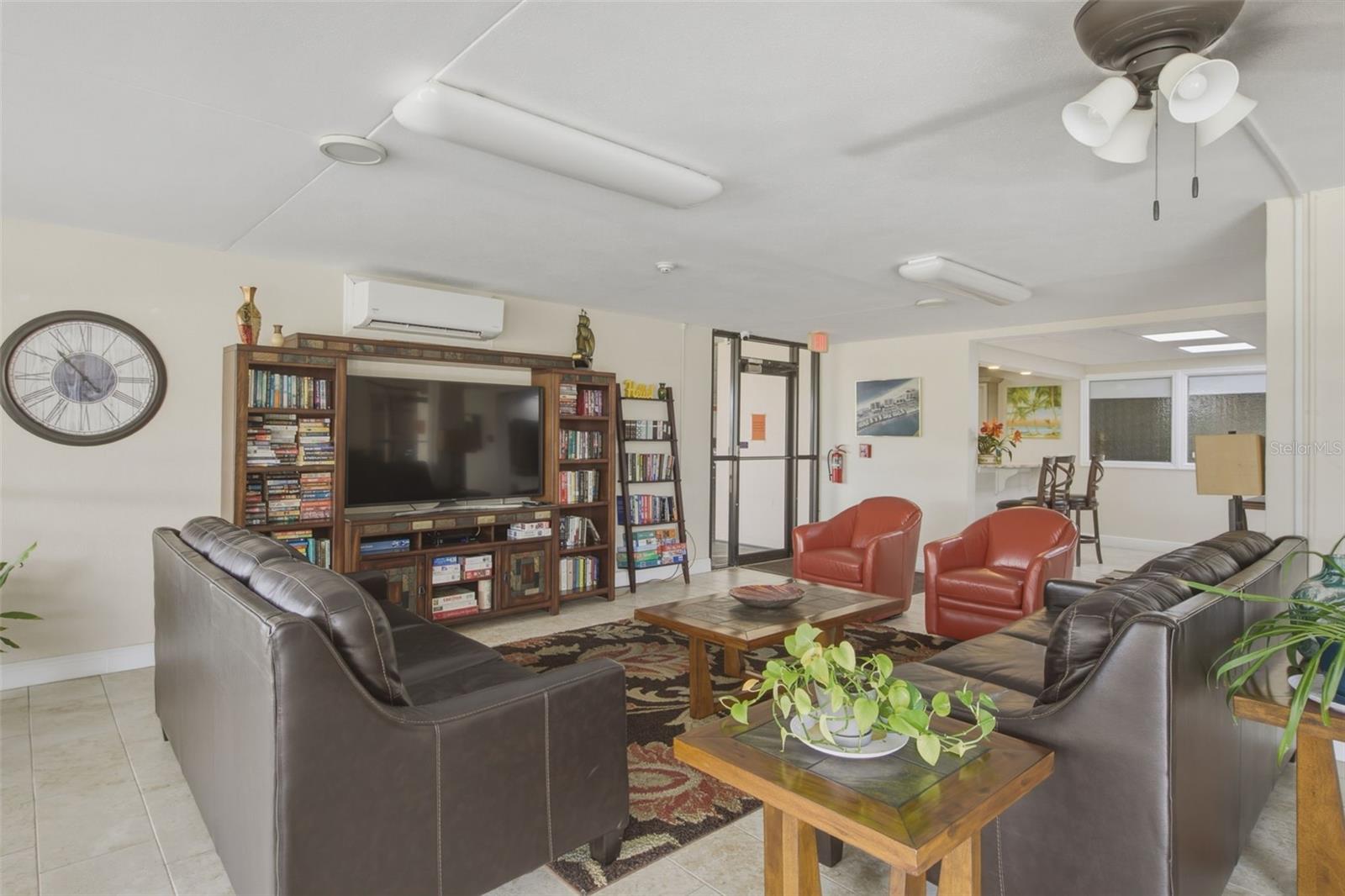 1270 GULF BLVD #1202, CLEARWATER BEACH, FL, 33767