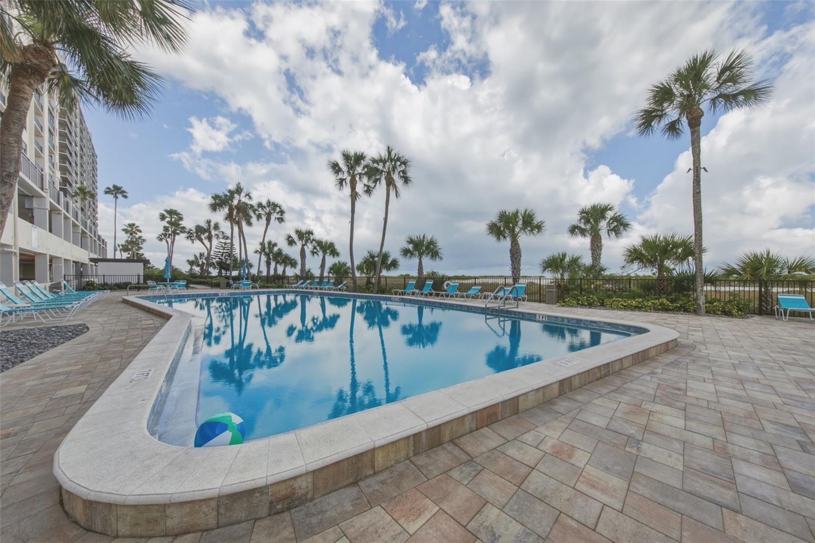 1270 GULF BLVD #1202, CLEARWATER BEACH, FL, 33767